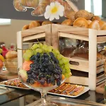 Hausen Frankfurt מלון 4*
