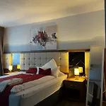 Hausen Frankfurt 酒店