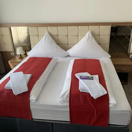 酒店 Hausen Frankfurt 奥博茨豪森