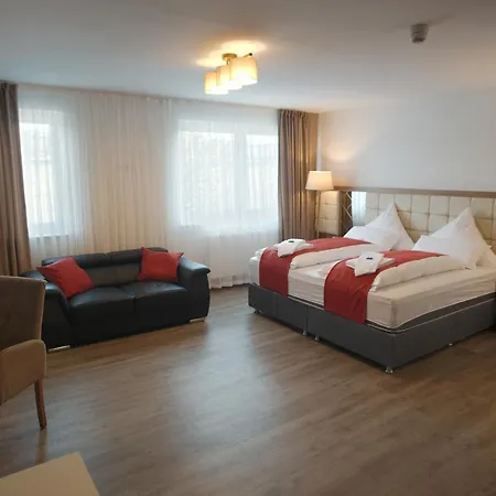 Hausen Frankfurt Hotel 4*