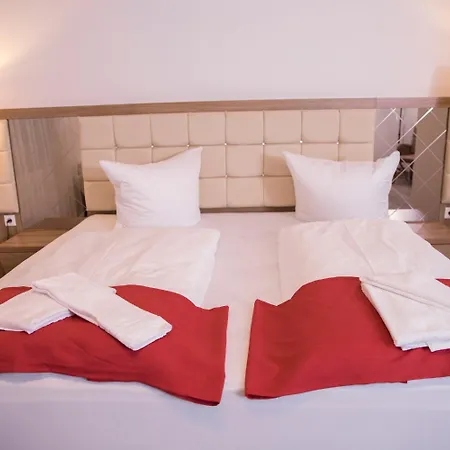 Hausen Frankfurt 4* 奥博茨豪森