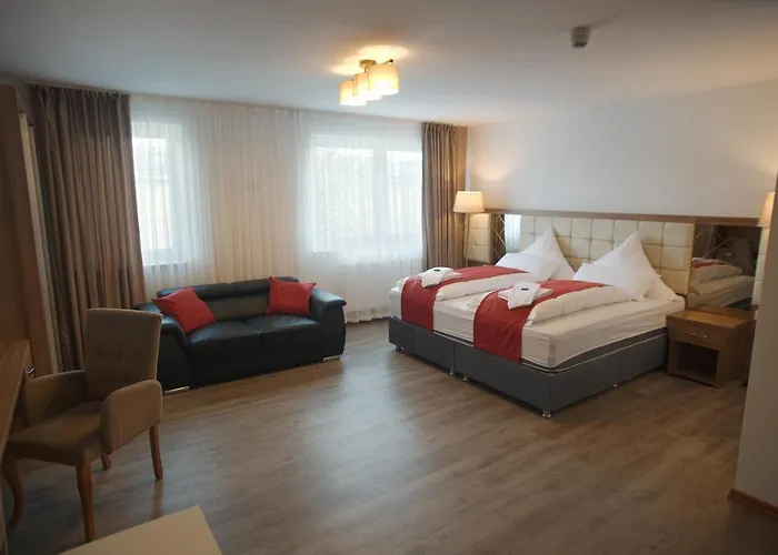 Hausen Frankfurt Hotel 4*