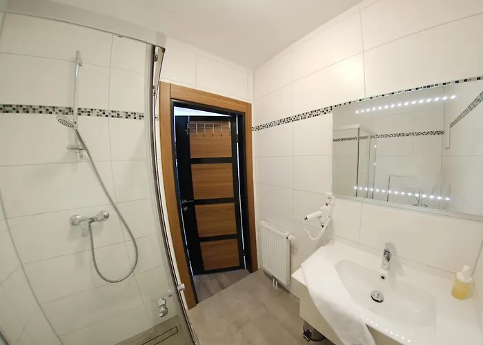 Szálloda Hausen Frankfurt 4*